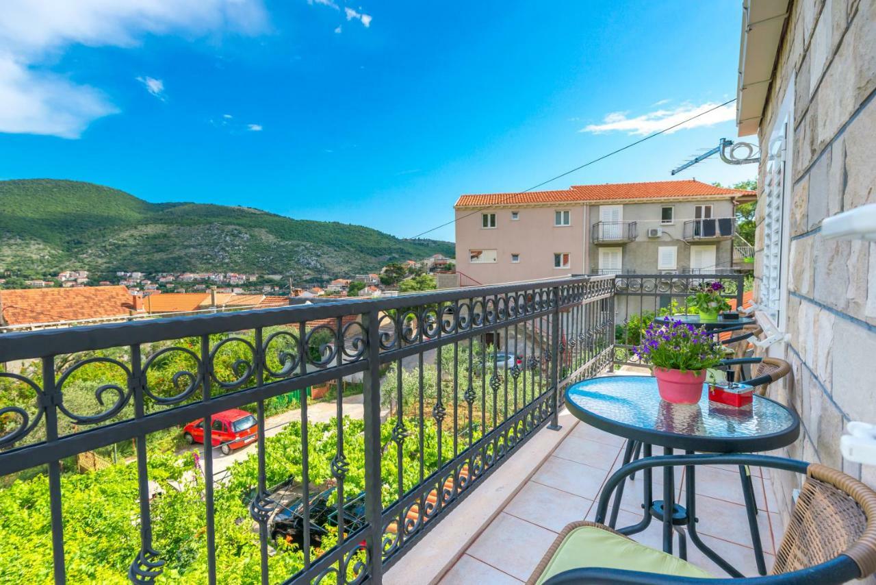Tranquility And Nature In 4 Bedroom With Sea View Mokošica Exteriör bild