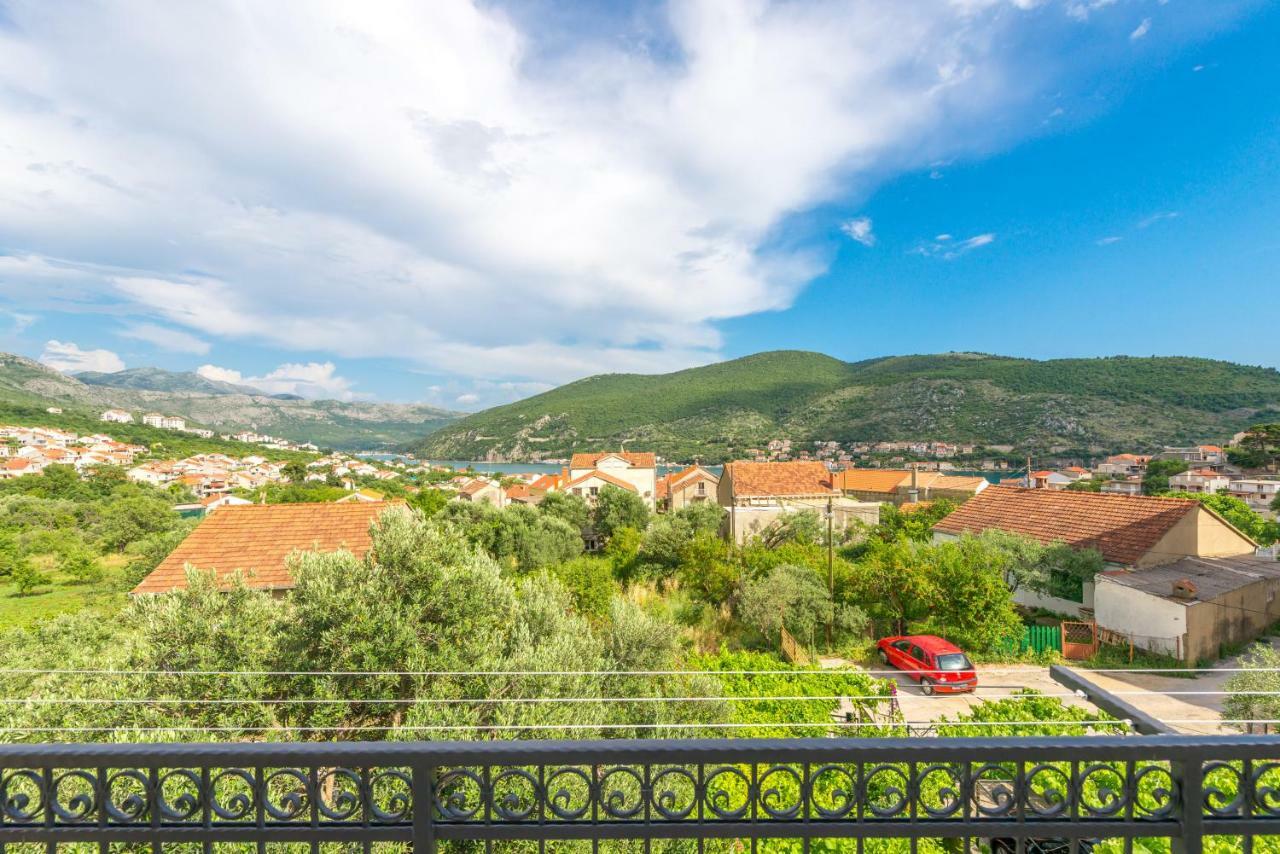 Tranquility And Nature In 4 Bedroom With Sea View Mokošica Exteriör bild